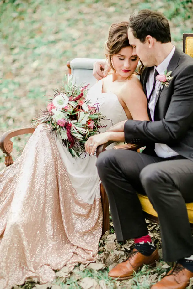 Stylish bride and groom - Sharon Nicole Photography