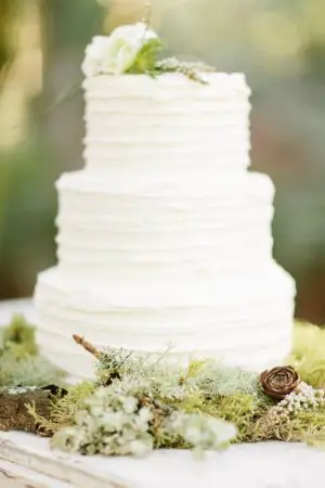 Tall wedding cake - Jennifer Fujikawa Photography