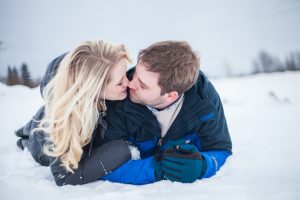 Winter Engagement Session Ideas - Wren Photography