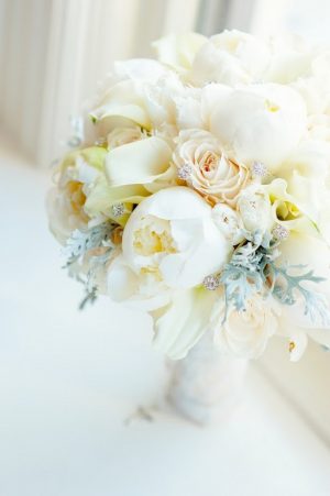 Winter Wedding Bouquet - Mark Eric Weddings