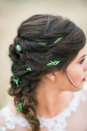 Bridal hairstyle ideas - Dani Cowan Photography