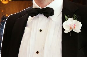 Groom boutonniere - BLUE MARTINI PHOTOGRAPHY