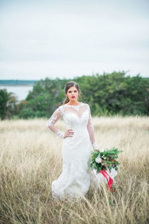 Lace wedding dress - Dani Cowan Photography