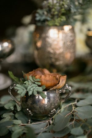 Rustic table decorations - Erin Johnson Photography