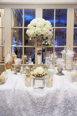 Wedding candy table ideas - BLUE MARTINI PHOTOGRAPHY