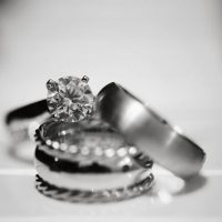Wedding rings - BLUE MARTINI PHOTOGRAPHY