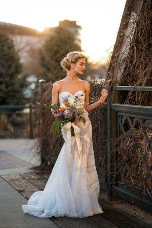 Beautiful outdoor bridal picture - Aldabella Photography