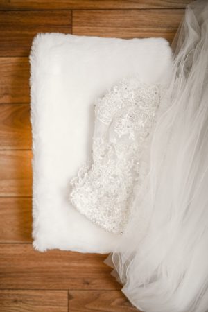 Bridal dress accessories - Melissa Avey Photography