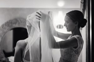 Bridal pictures - Melissa Avey Photography