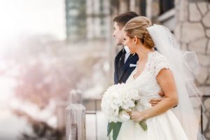 Bride and groom picture - Melissa Avey Photography