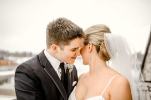 Cute Wedding picture - Melissa Avey Photography