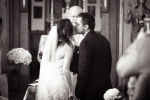 First wedding kiss - HydeParkPhoto
