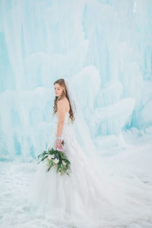 Gorgeous wedding dress - Andrea Simmons Photography LLC