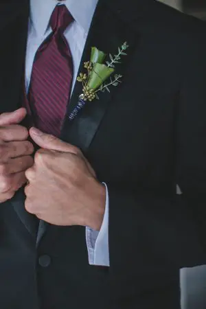 Groom boutonniere - Alicia Lucia Photography
