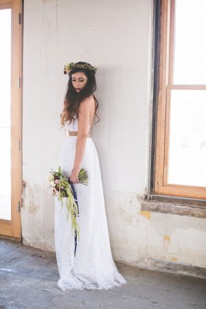 Indoor bridal picture idea - Alicia Lucia Photography