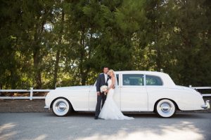 Outdoor wedding picture - Three16 Photography