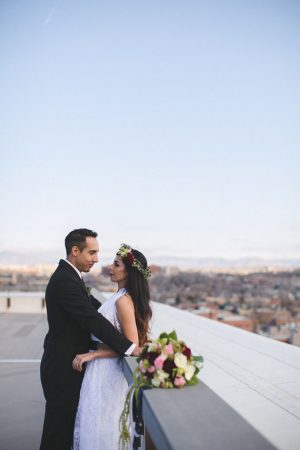 Romantic bride and groom outdoor picture - Alicia Lucia Photography