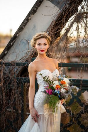 Stylish bride - Kristopher Lindsay Photography