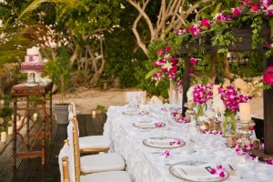 Summer wedding table-scape - Manuela Stefan Photography