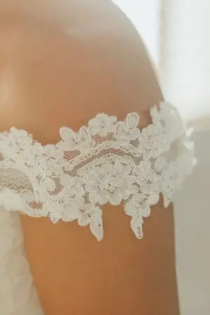 Wedding dress details - OLLI STUDIO