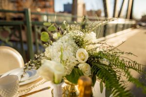 Wedding floral arrangement - Kristopher Lindsay Photography