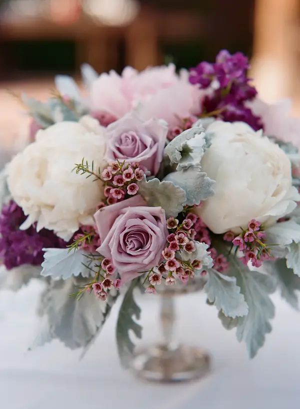 Wedding Centerpiece - Photographer: Q Weddings 