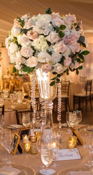 Wedding Centerpiece - Nisie's Enchanted Florist