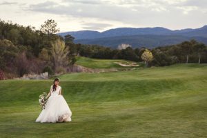 Beautiful outdoor bridal picture - Emily Joanne Wedding Films & Photography