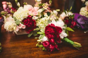 Beautiful wedding flowers - Sam Hurd Photography