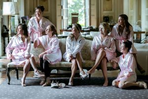 Bridal party pink robes - David Bastianoni