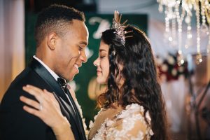 Bride and groom picture ideas -Erika Layne Photography