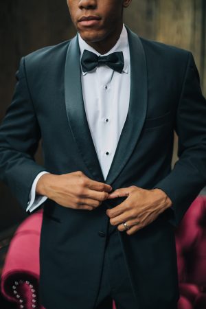 Groom tux -Erika Layne Photography 