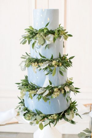 Marble wedding cake - Anna Holcombe Photography