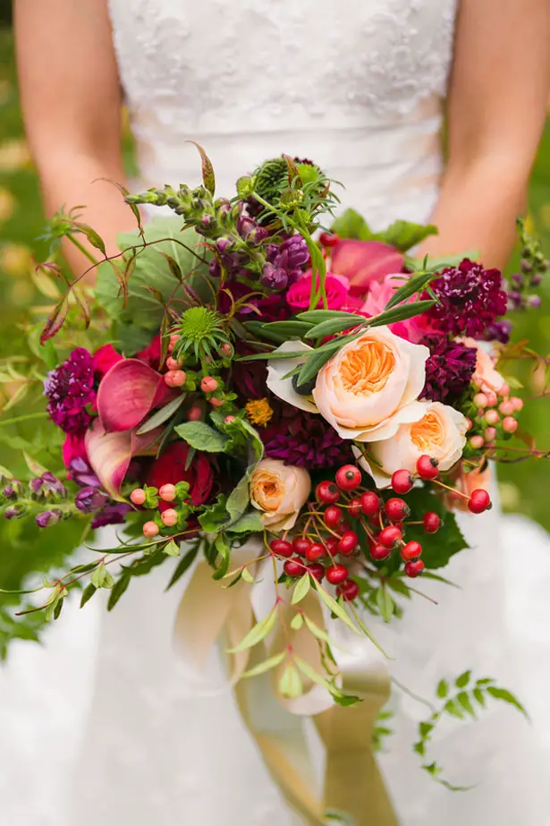 Organic bridal bouquet - Cimbalik Photography
