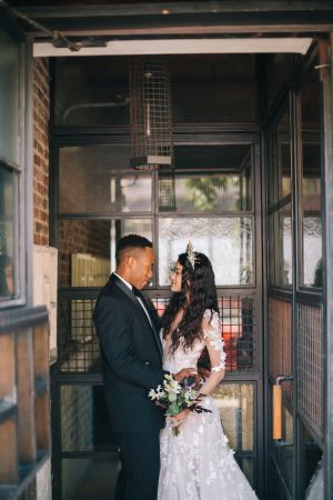 Romantic wedding picture -Erika Layne Photography