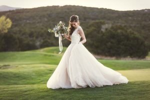Stylish bride - Emily Joanne Wedding Films & Photography
