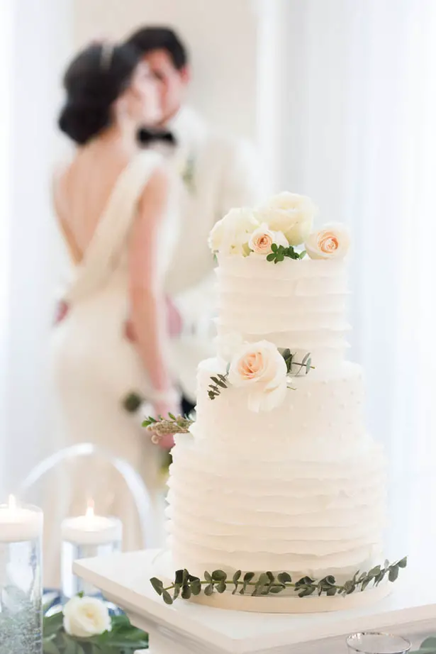 White wedding cake - Elizabeth Nord Photography