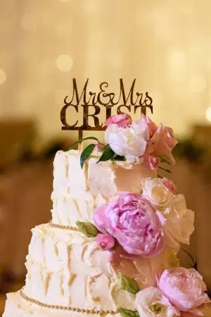 Floral wedding cake - Katie Whitcomb Photographers