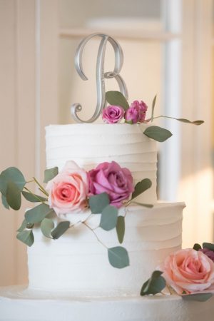 Floral wedding cake - Corner House Photography