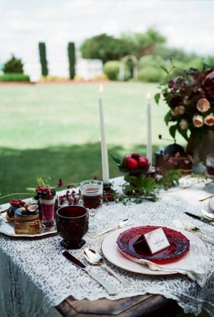 Outdoor wedding decor - LLC Heather Mayer Photographers