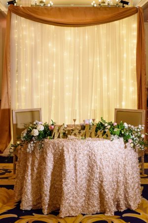 Sweetheart table decor - Katie Whitcomb Photographers