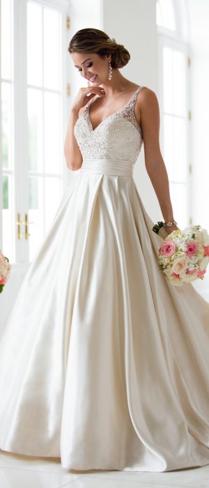 Wedding Dress by Stella York Spring 2017 Bridal Collection