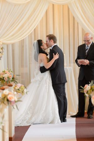 First wedding kiss - Hunter Photographic