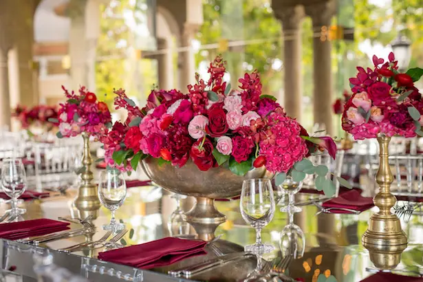 Red and pink wedding centerpieces - Cary Diaz Photography