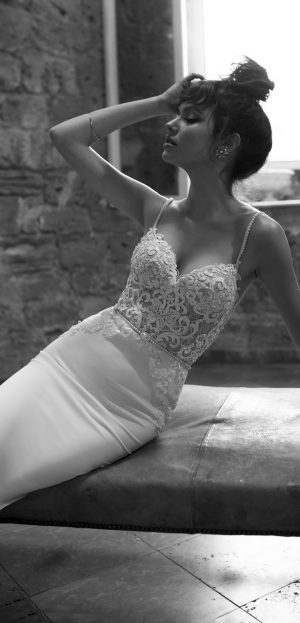 Wedding Dress by Julie Vino 2017 Romanzo Collection | Fitted lace bridal gown with sweetheart neckline