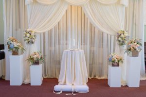 Wedding ceremony decor inspiration - Hunter Photographic