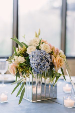 Wedding centerpiece with mirrored vase- Hunter Photographic