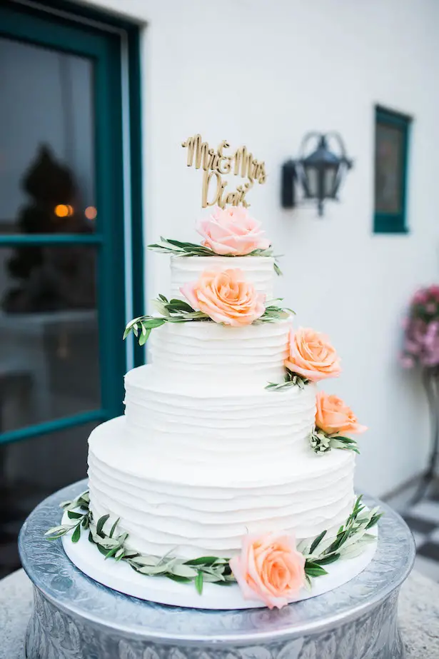 Coral, greenery and white wedding cake - Kiel Rucker Photography