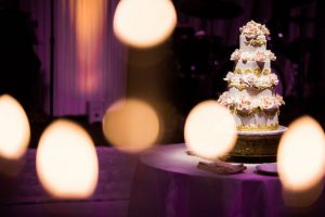 Floral wedding cake - Style and Story Photography