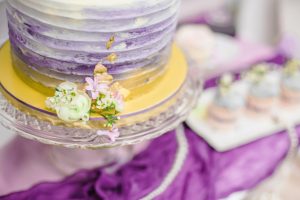 Floral wedding cake - L'estelle Photography